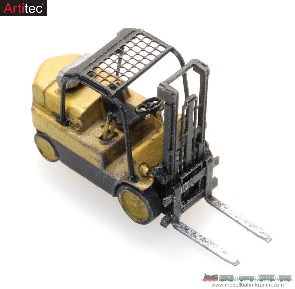Artitec 322.039, EAN 8720168704030: Z Gabelstapler 7 tonnen Fertigmodell