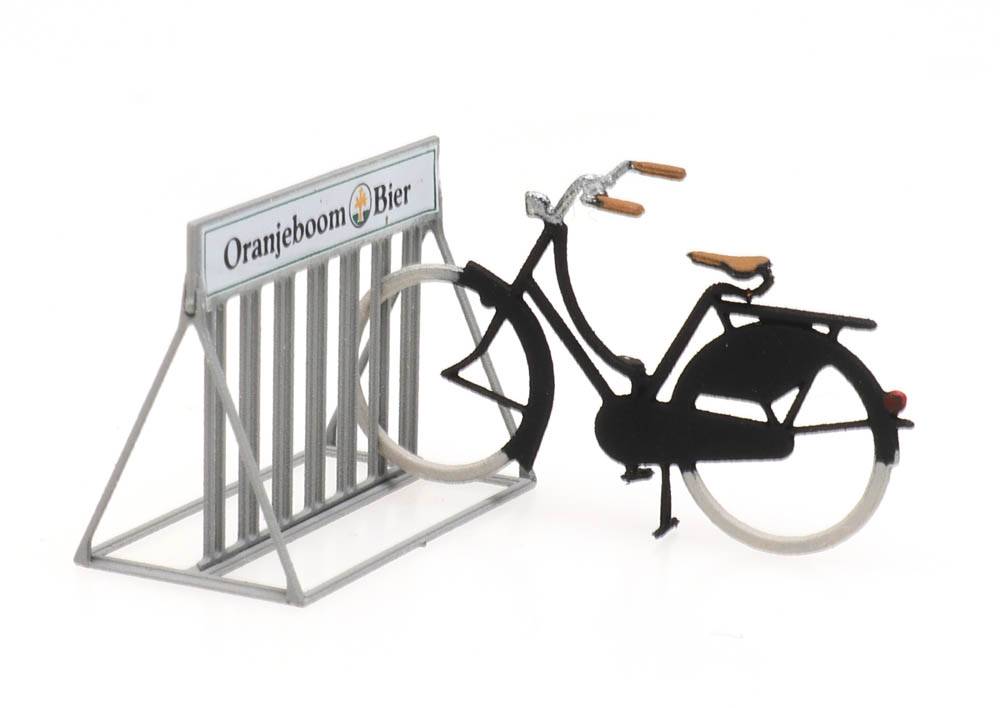 Artitec 387.272, EAN 8719214080884: H0 Fahrradständer Oranjeboom Bier mit Hollandrad Fertigmodell