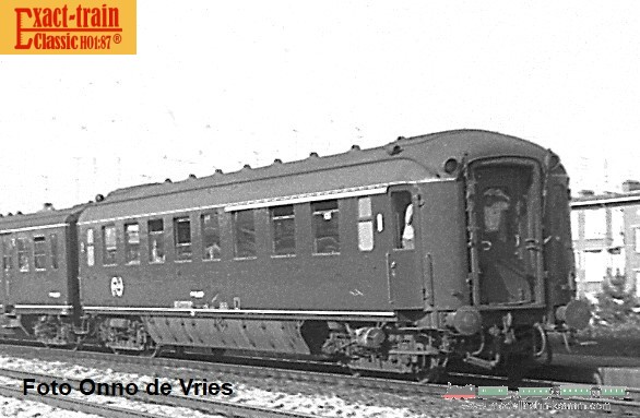 Exact-train 10051, EAN 7448132168114: Personenwagen1/2.Kl. Ep.II NS