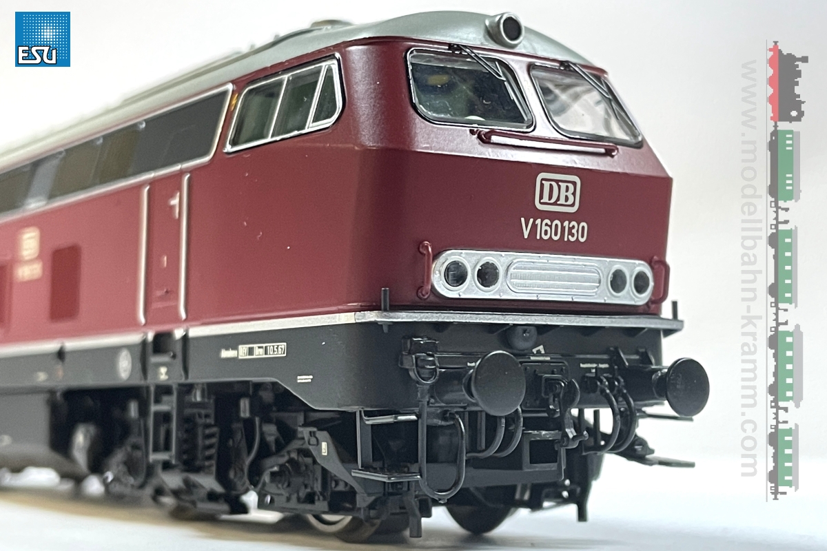 ESU 31000, EAN 4044645310007: Diesel locomotive class 215 117, DB, sound, DC +AC, H0-gauge