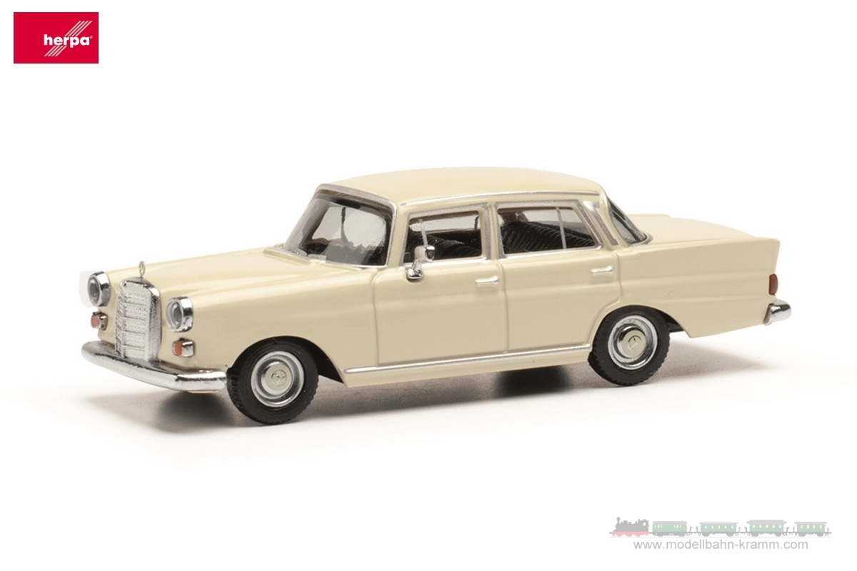 Herpa 420457-003, EAN 2000075619068: Mercedes-Benz 200 Heckflosse, creme