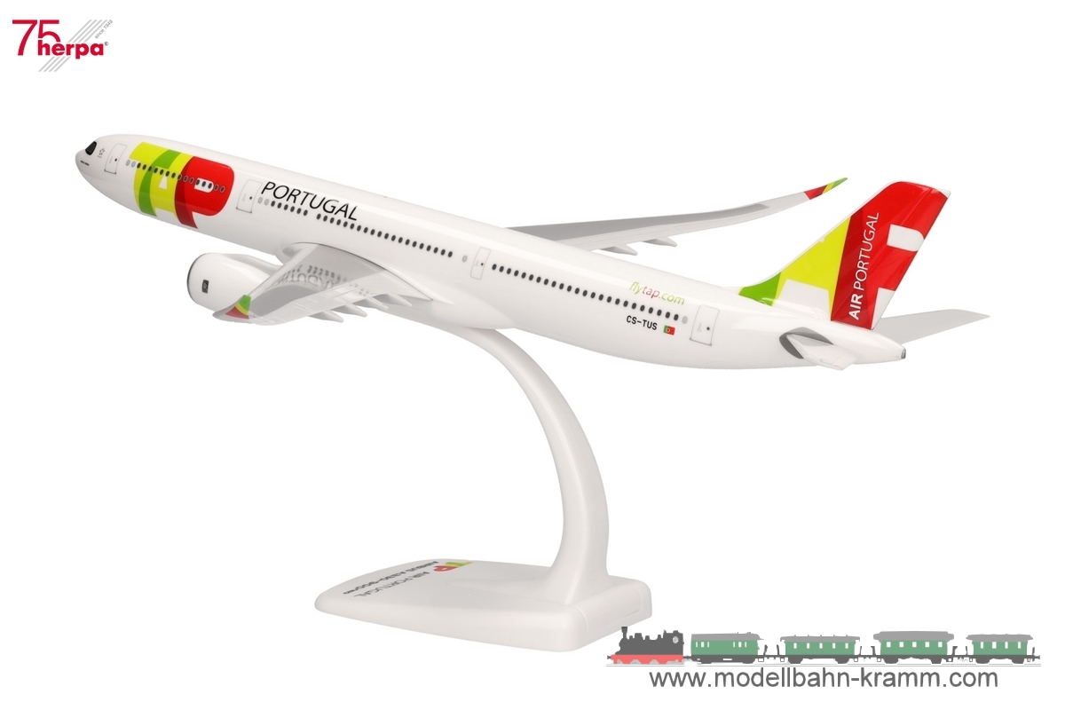 Herpa 612227-002, EAN 4013150352796: 1:200 Snap-Fit TAP Air Portugal Airbus A330-900neo