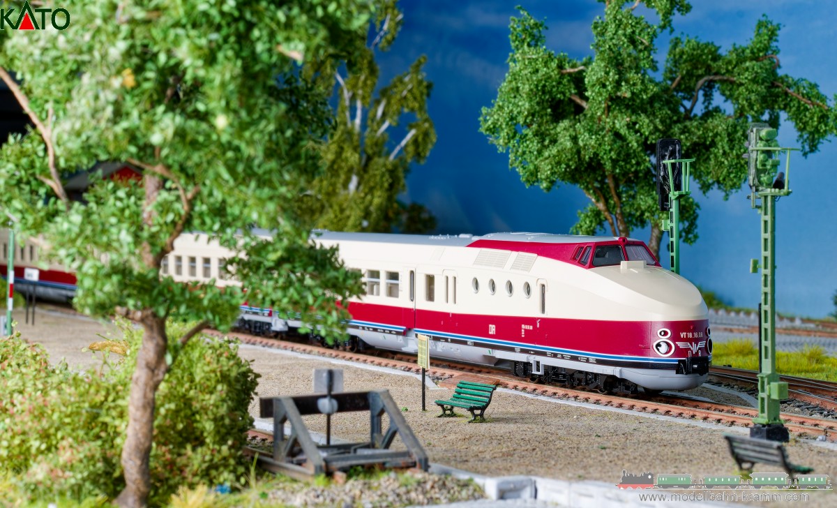 Kato 10-747-1, EAN 2000075744760: N Sound Triebzug VT18.16, 4-tlg. DR/SVT Görlitz