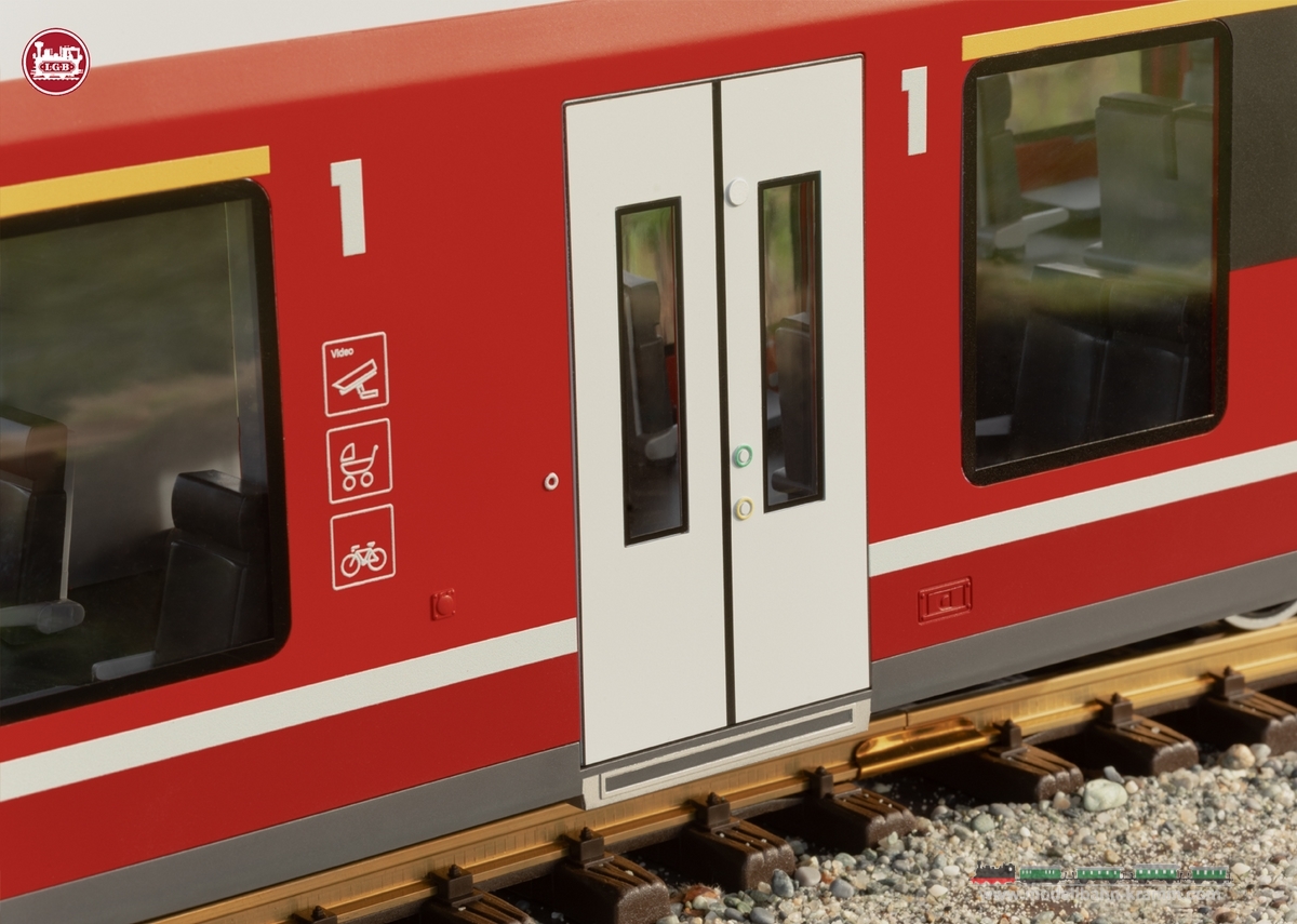 LGB 23100, EAN 4011525231004: RhB Class ABe 4/16 Capricorn Powered Rail Car