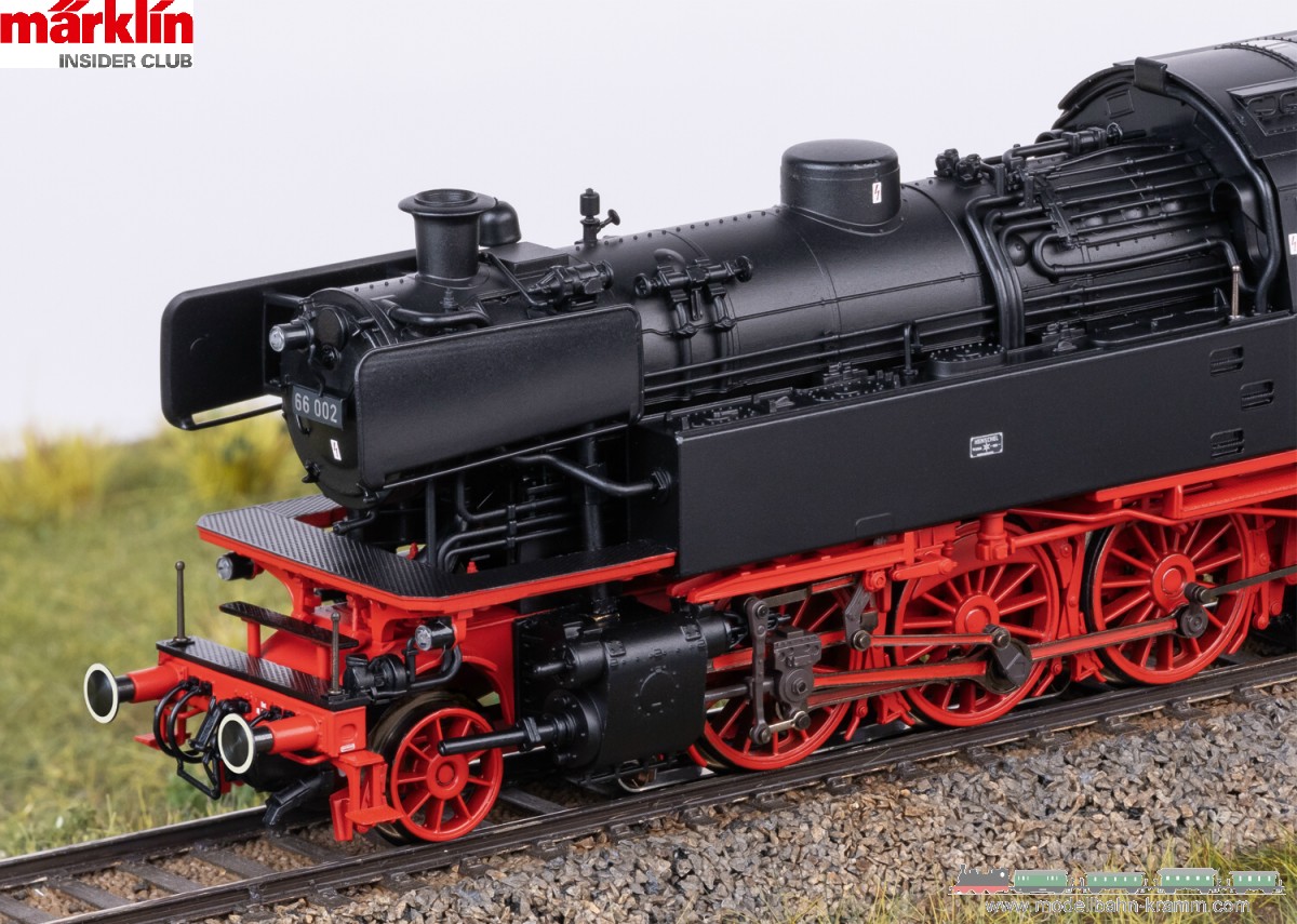 Märklin 39665, EAN 4001883396651: H0 Sound Dampflokomotive 66 002 DB