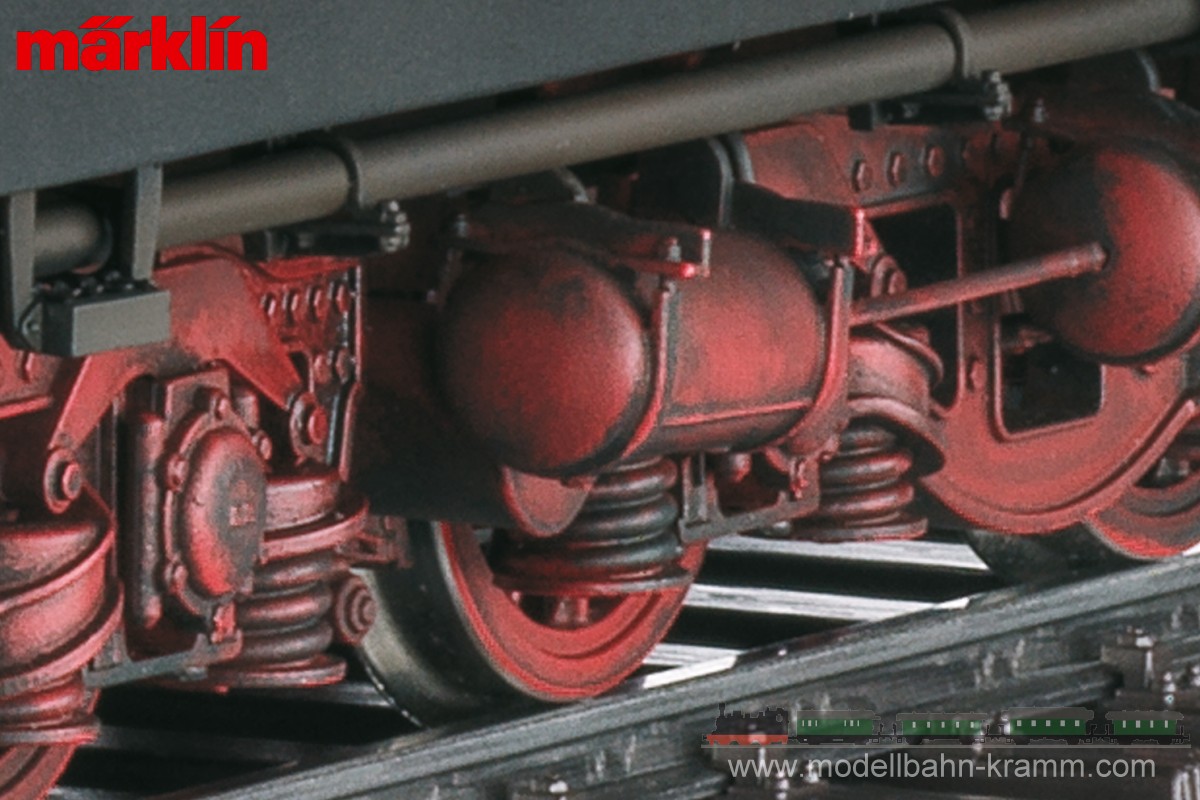 Märklin 55178, EAN 2000076008663: 1 Spur Sound Dampflokomotive Baureihe 18 DR, gealtert