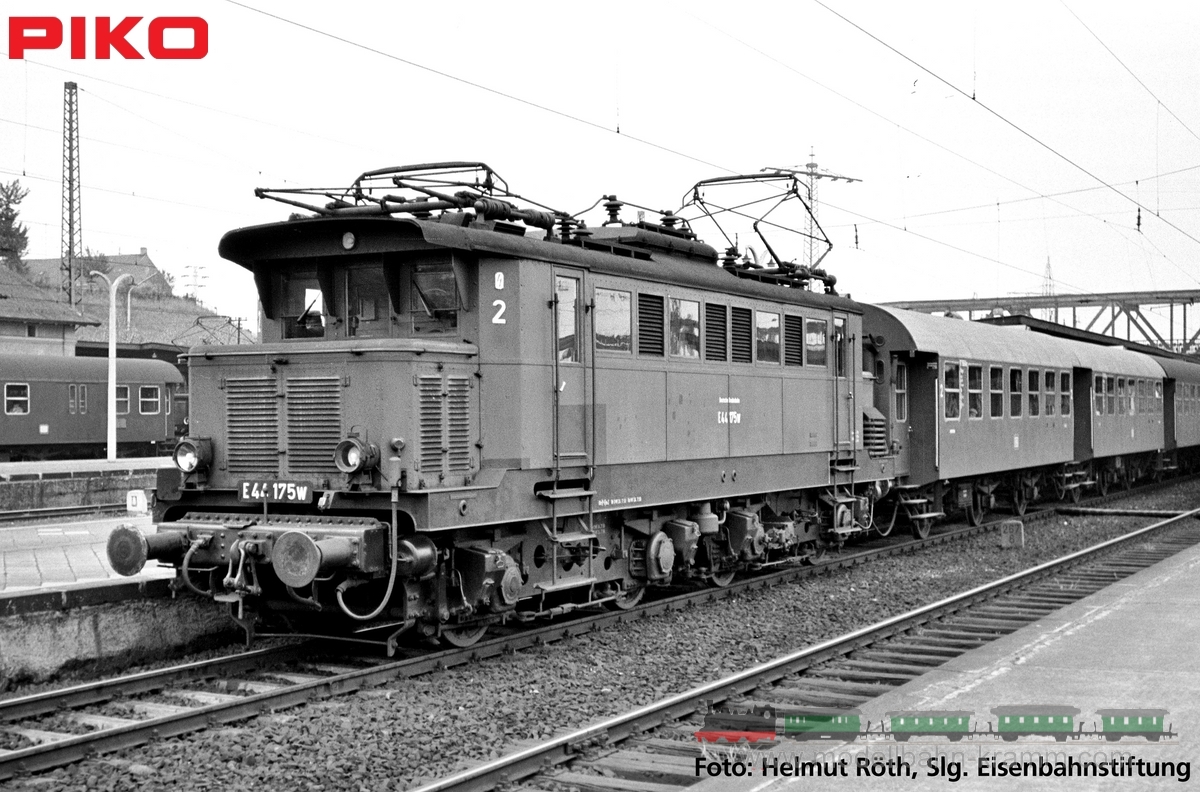 Piko 51192, EAN 4015615511922: H0 AC Sound E-Lok BR E44 W DB III