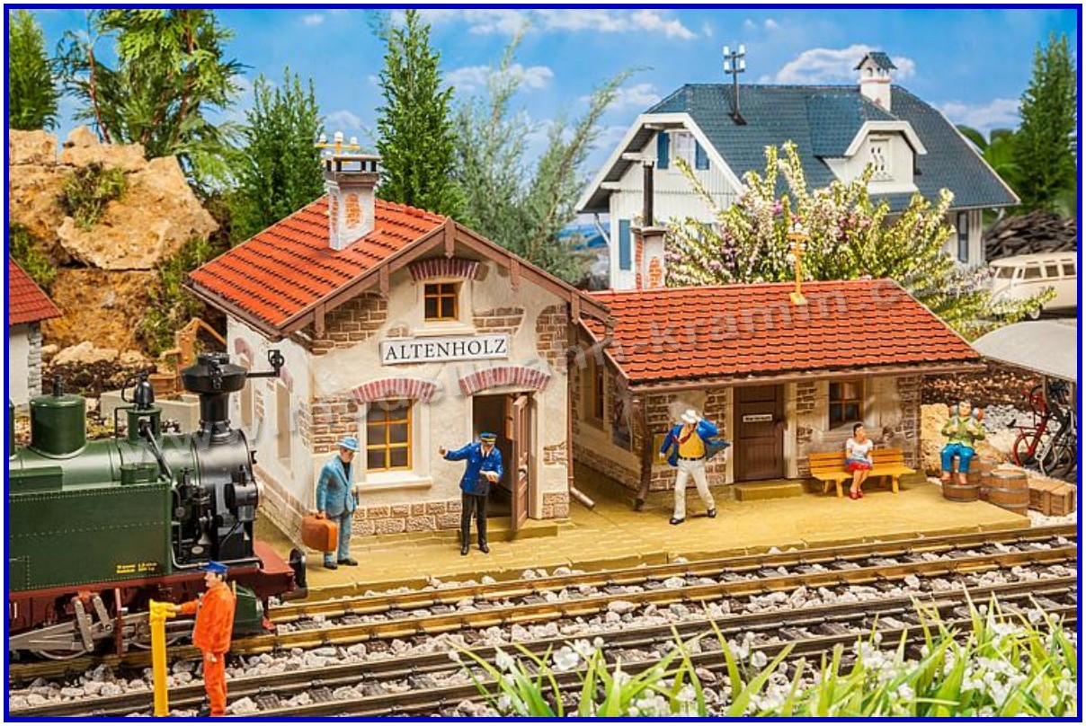 Modellbahn-Kramm: Pola 330896 Bahnhof Altenholz, only €203,99