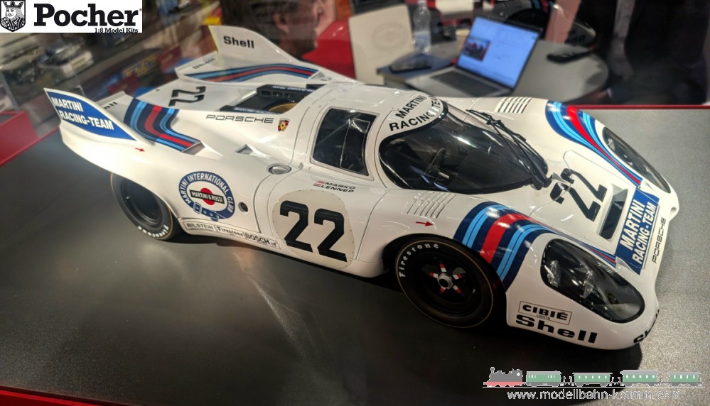 Pocher HK122, EAN 5063129038878: 1:8 Bausatz Porsche 917K MARTINI