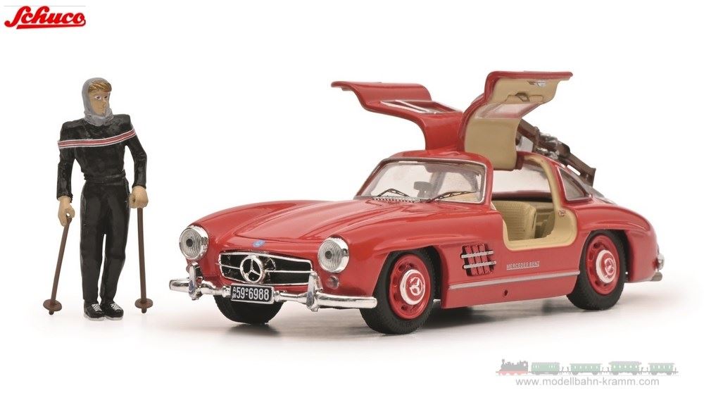 Schuco 450376600, EAN 4007864062867: 1:43 Mercedes-Benz 300 SL, rot, mit Ski und Skifahrer