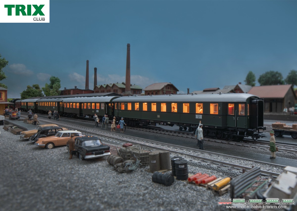 TRIX 23508, EAN 4028106235085: H0 DC Personenzug mit Güterwagen DB