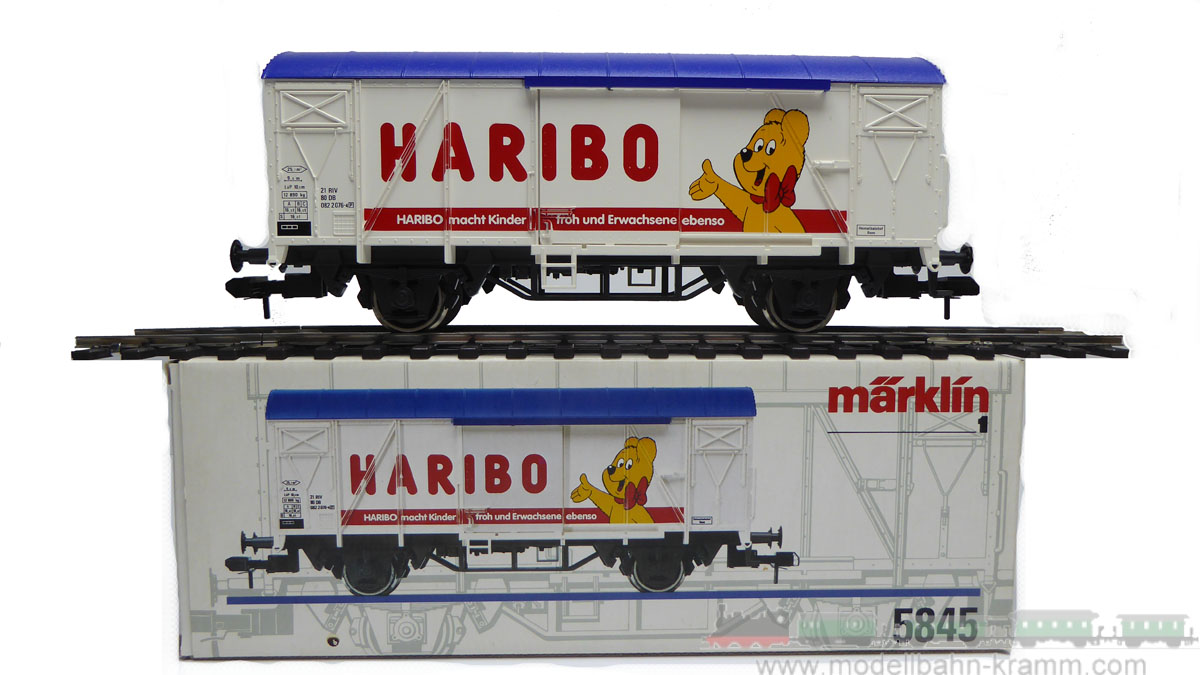 1A.second hand goods 540.0005845.001, EAN 2000075462022: Märklin 1 5845 gedeckter Güterwagen Haribo weiß DB