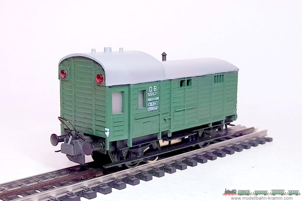 1A.Gebrauchtware 870.0003422.001, EAN 2000075550897: Trix-Express H0 DC 3422 Güterzug-Packwagen mit Beleuchtung grün DB