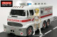 Carrera 30943, EAN 4007486309432: CARRERA DIGITAL 132 - Carrera Ambulanz Emergency mit Blaulicht und Grid Girl als Krankenschwester