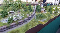 Modellbahn-Kramm und der Eisenbahnclub Rhein-Sieg zeigten an 2-Tagen Modellbahn Betrieb auf ber 20 laufenden Metern.